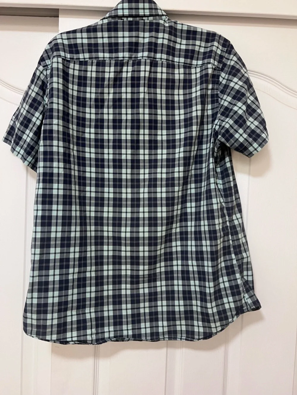 Banana republic Short-Sleeve Plaid Shirt - Navy & Light Blue - men’s medium